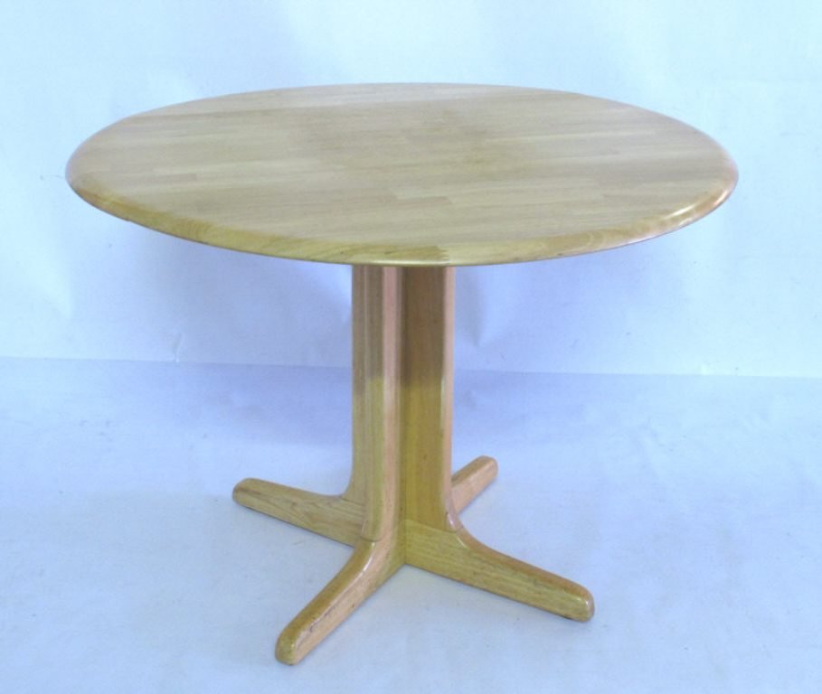 Drop Leaf Oak Table (1 of 7)