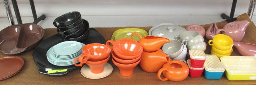 Group Lot 50 plus Various Plastic Dinnerware: 50 plus pieces plastic dinnerware one brown Russel Wright Residential divided dish. Dimensions: