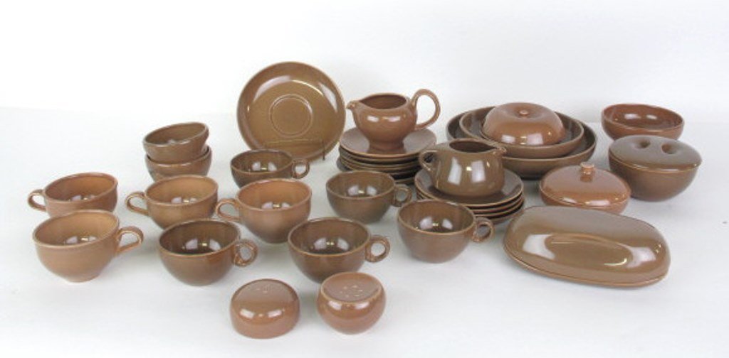Iroquois Casual China Russel Wright Group Brown (1 of 9)
