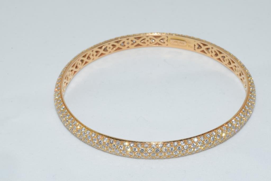 Ladies 18K Yellow Gold Designer Bangle Bracelet (1 of 3)