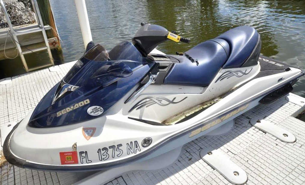 Two 2005 Sea-Doo Jet Skis (1 of 8)