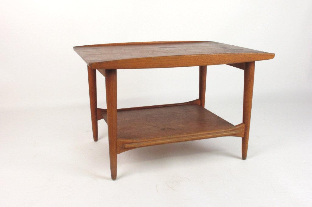 Small Side Table (1 of 4)