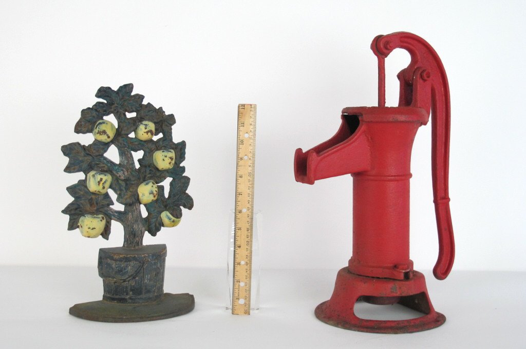 Two Cast Iron Vintage Items (1 of 7)