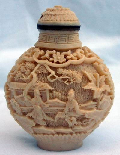 1407: Antique Chinese Ivory Snuff Chinese Ivory Snuff Bottle Mar 22