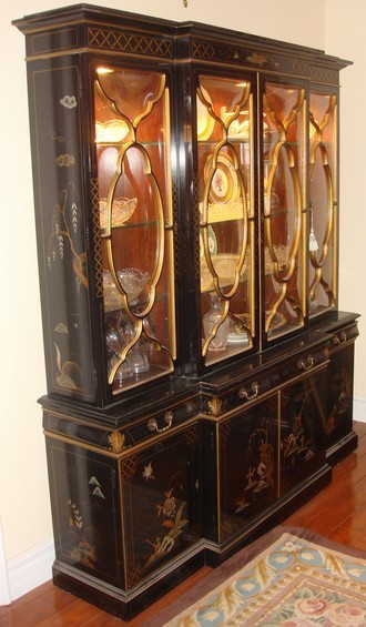 1431 Karges Chippendale Breakfront Cabinet