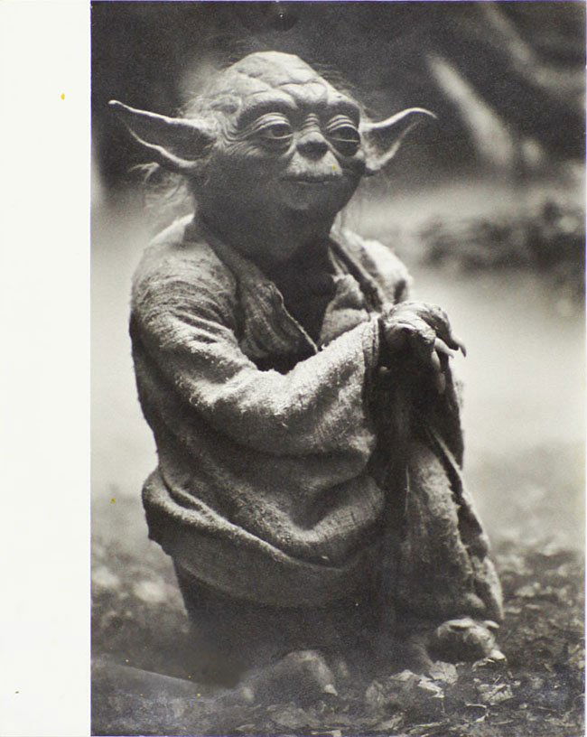 Yoda puppet from the Star Wars trilogy, photography: Yoda puppet from the Star Wars trilogy Very rare photography. Taken by the unit still photographer George Whitear during filming "The Empire Strikes Back" in 1979. Lucasfilm was owner of this photogr