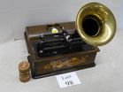 Edison Banner Home cylinder phonograph: With horn and 1 cylinder. Exceptional case. Fine working condition (PICK UP ONLY!)
