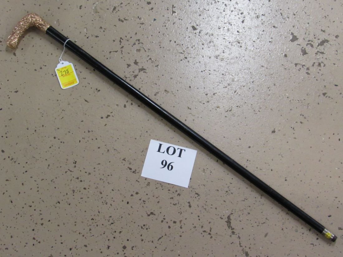 PRESENTATION CANE: WALKING CANE PRESENTED TO A. RAPPAPORT FROM THE DuPONT COUNCIL 677. DATED 1910. BLACK CANE WITH HIGHLY CHAISED GOLD FILLED HANDLE ENGRAVED TO RAPPAPORT. 34 1/2' LONG