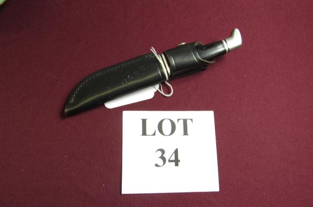 Buck 102 Fixed Blade Knife with Matching Sheath: Buck 102 Fixed Blade Knife with Matching Leather Sheath, Measures 8" l, No Issues Noted