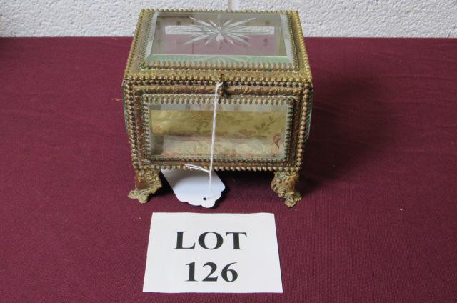 Royal M Mfg Co Brass and Glass Jewelry Casket Display: Royal M Mfg Co Brass and Glass Jewelry Casket Display, Measures 6-1/2" l x 5-1/2" w x 5-1/2" h
