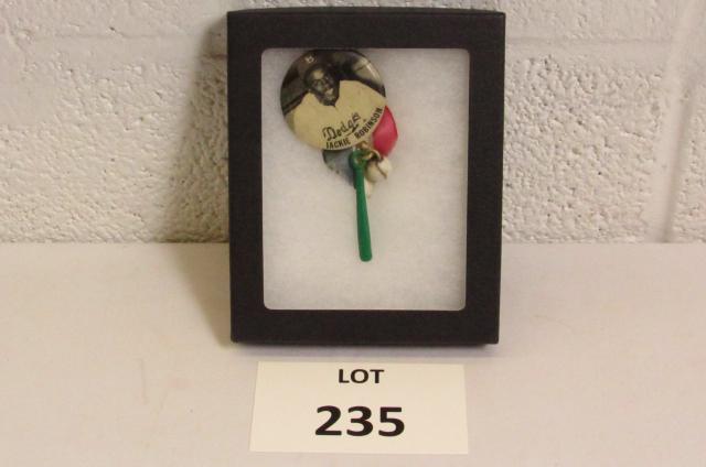 Jackie Robinson Brooklyn Dodgers Photo Pin with Bat: Jackie Robinson Brooklyn Dodgers Photo Pin with Bat