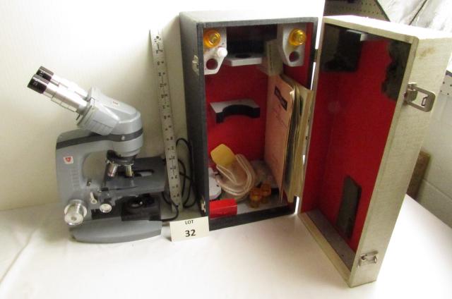 Microscope: American Optical MicroStar series 10 microscope in original case with manual and accessories.