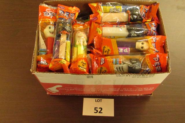 Pez Dispensers: Pez dispensers - Halloween