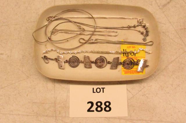 Sterling lot: Sterling lot with chains and bracelets