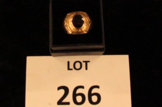 10kt gold Valley Forge Military Academy ring: 10kt gold Valley Forge Military Academy ring, class of 1942. 14.4 dwt