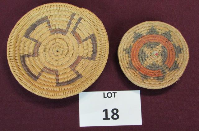 Lot of 2 small sized Navajo coiled baskets (1 of 3)
