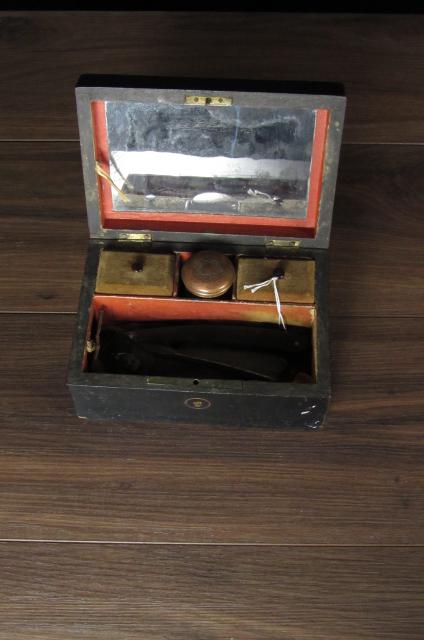Early wooden shaving box (1 of 3)