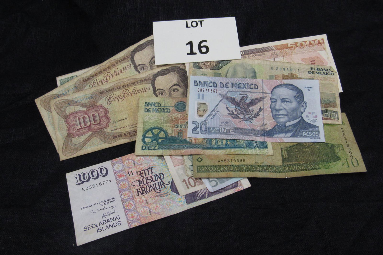 19-Pieces World Currency-Mostly Central America: 19-Pieces World Currency-Mostly Central America