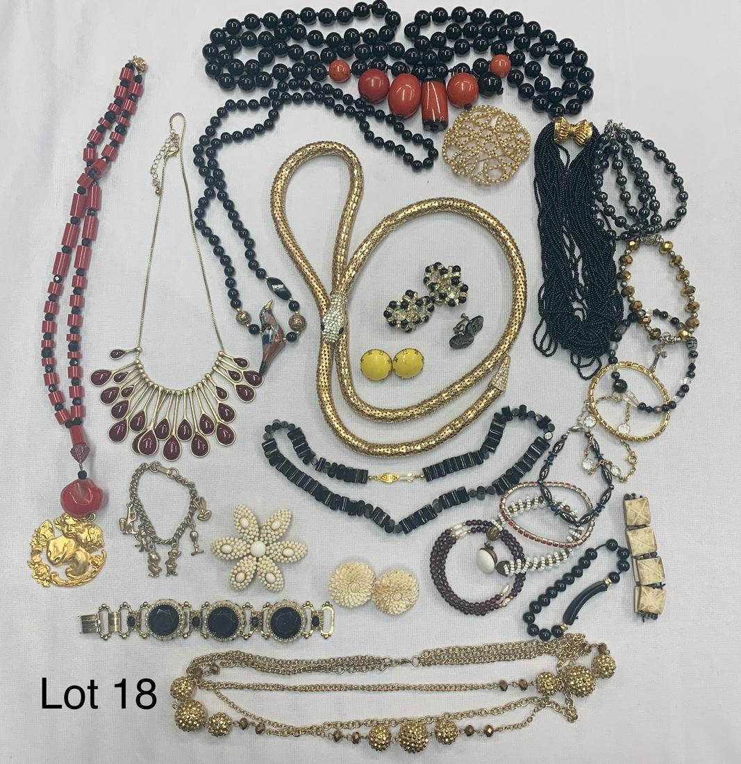 Selection of Gold Toned Costume Jewelry (1 of 9)