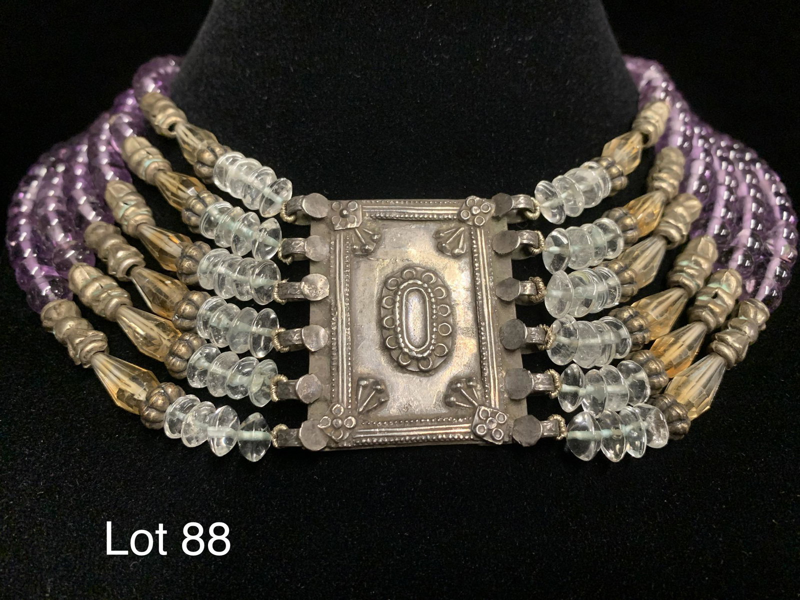 Vintage Art Deco Glass Bead and Silver Toned Necklace (1 of 6)