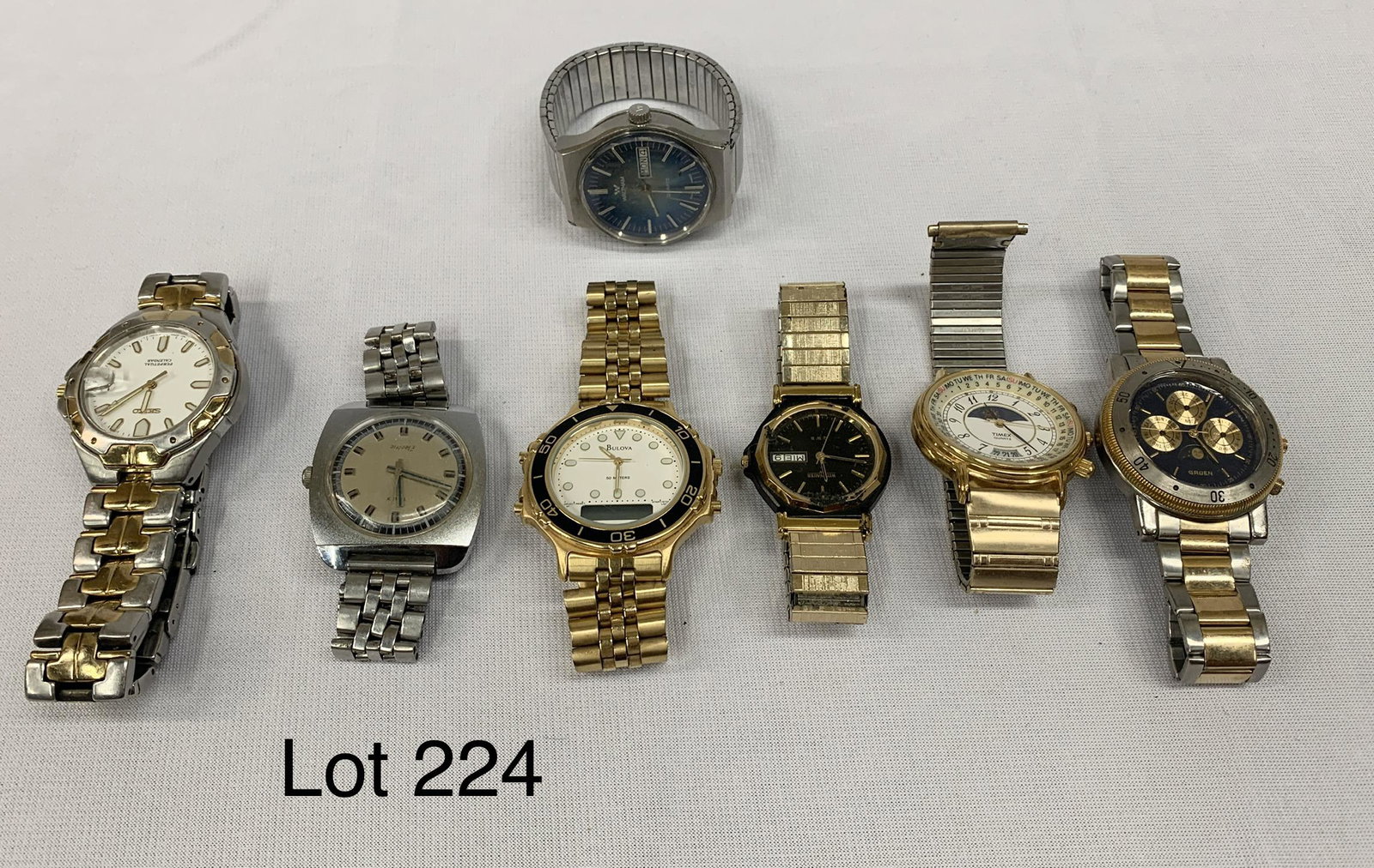 Collection of Wrist Watches: A variety of wrist watches including brands like Timex, Bulova, Gruen and more. *notes- all untested. Broken band on one of the watches.