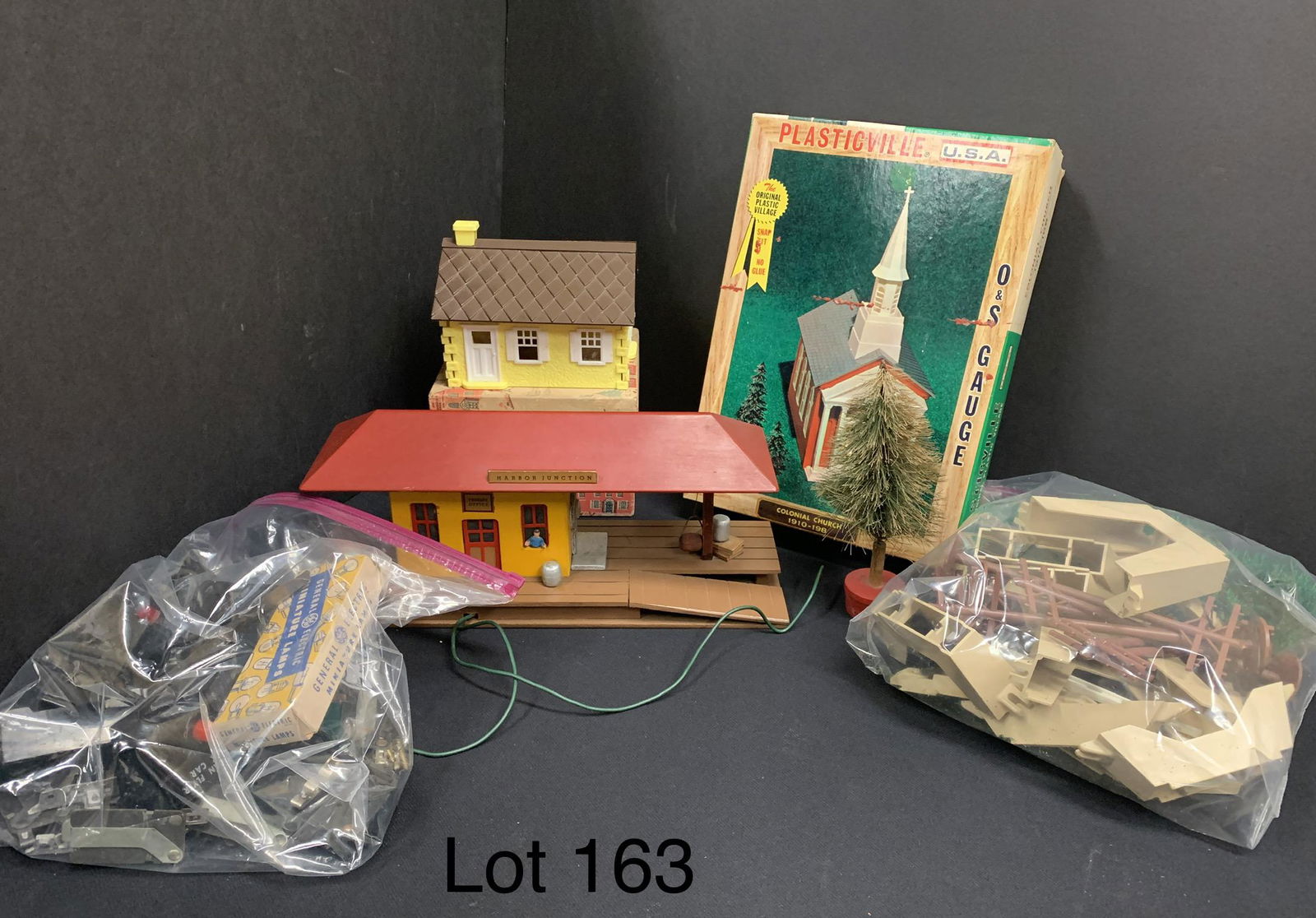 Lot of Vintage Plasticville Train Model Buildings and Other Accessories (1 of 13)