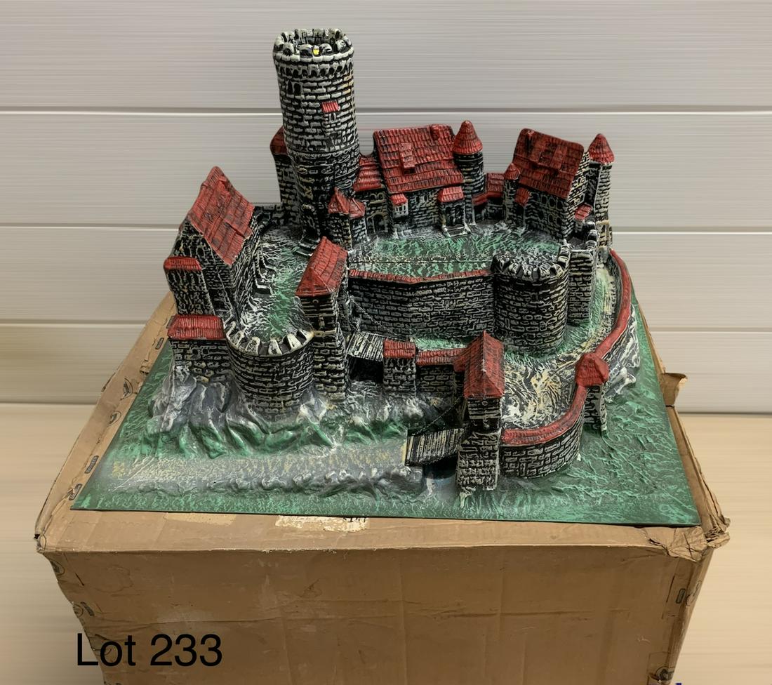 Vintage Elastolin/Rausser Medieval Castle (1 of 9)
