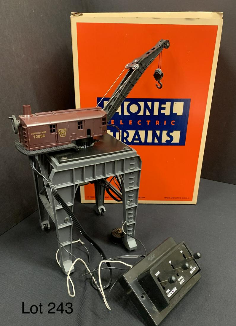Lionel Trains Pennsylvania Railroad Gantry Crane: A Lionel Trains Pennsylvania Railroad gantry crane #6-12834. In original box but has been used. Box is 15" x 10 1/2" x 6".