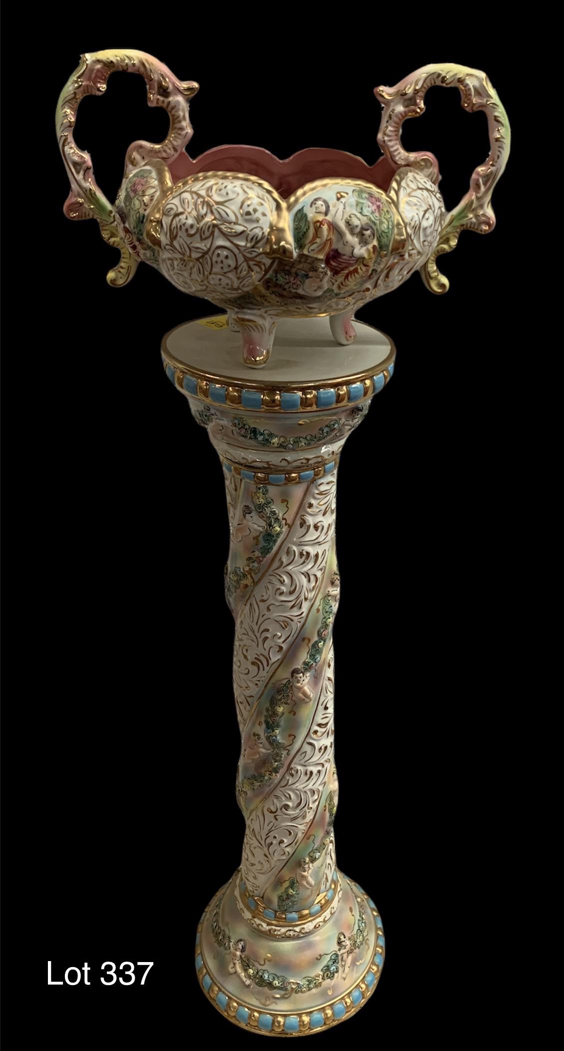2001 Capodimonte Porcelain Centerpiece and Pedestal Stand (1 of 10)