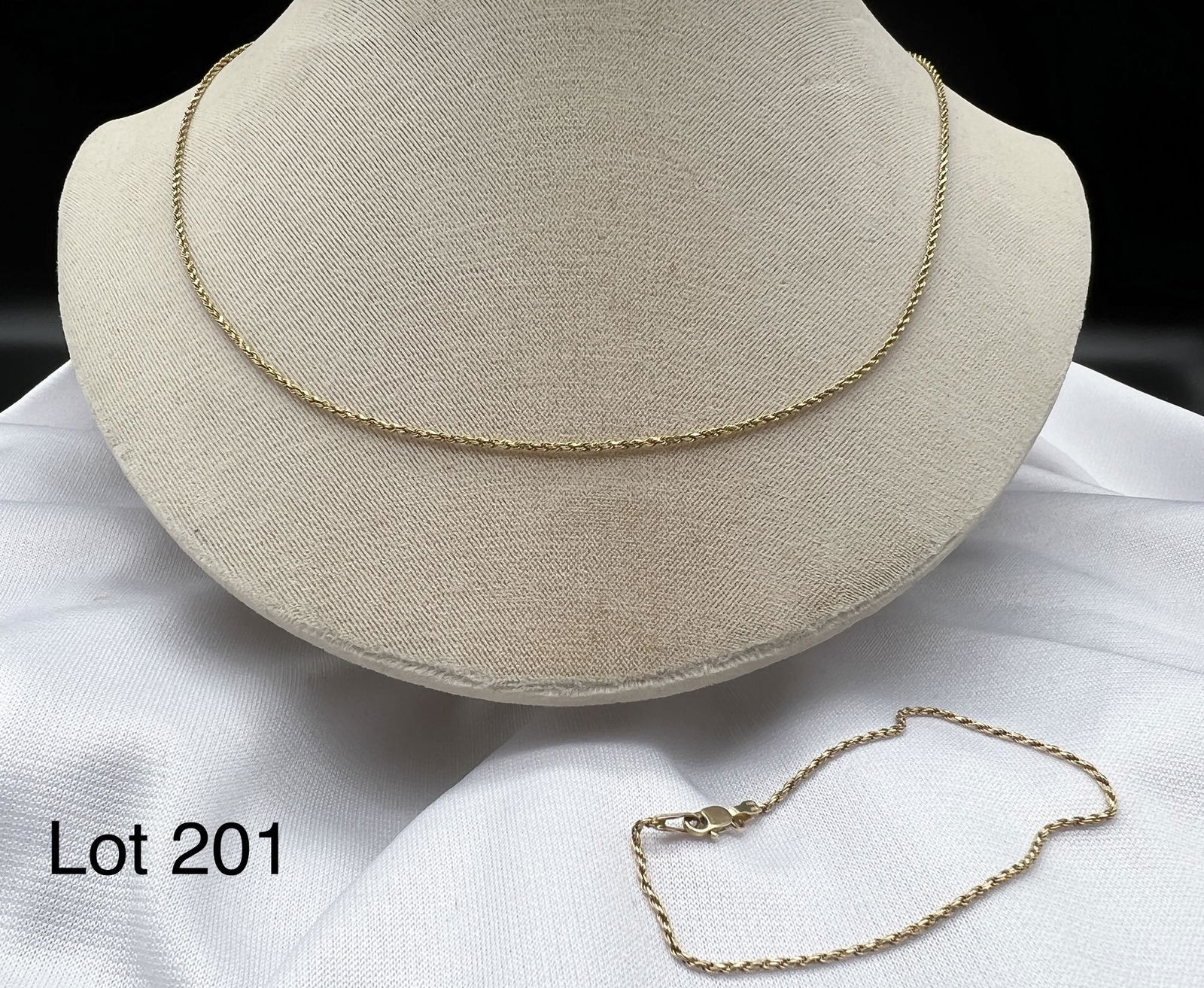 14K Gold Rope Necklace and Bracelet Lot (0201) on Apr 16, 2022