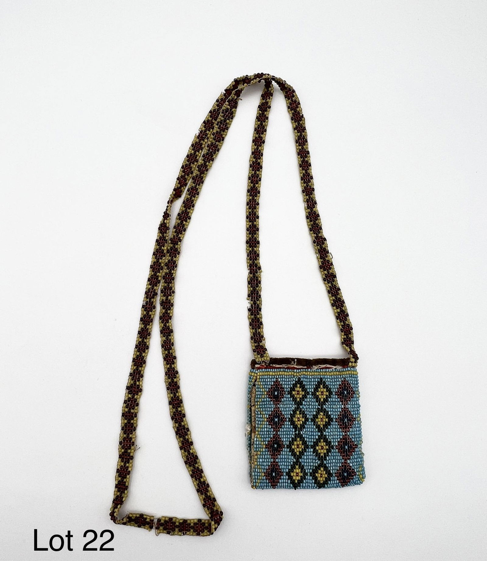 Woodland Indian Medicine Pouch (1 of 4)