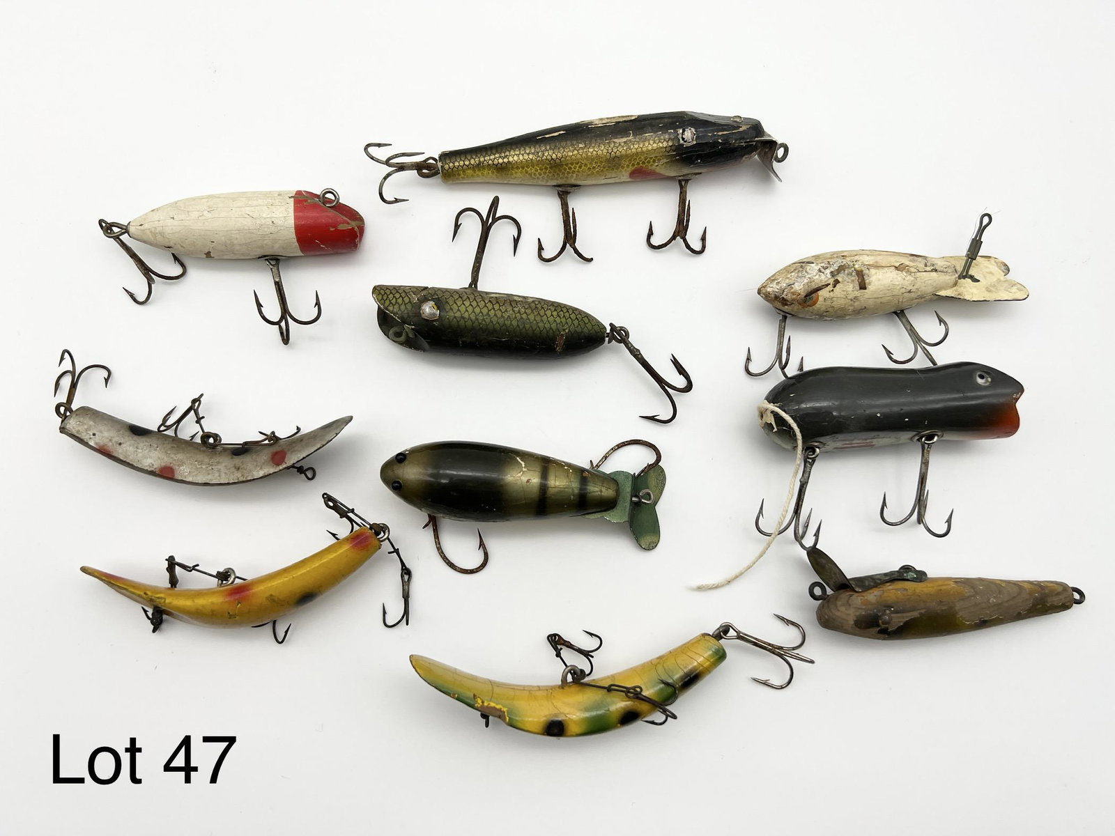 Lot of Vintage Wooden Lures: A lot of ten vintage wooden lures.