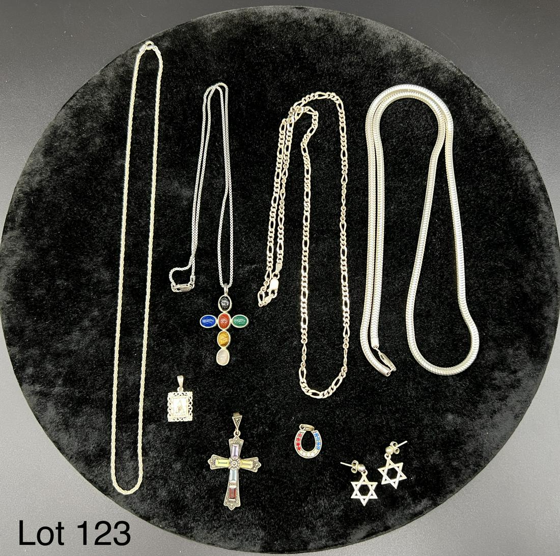 Mixed Lot of Sterling Silver Chain Jewelry and Accessories (1 of 3)