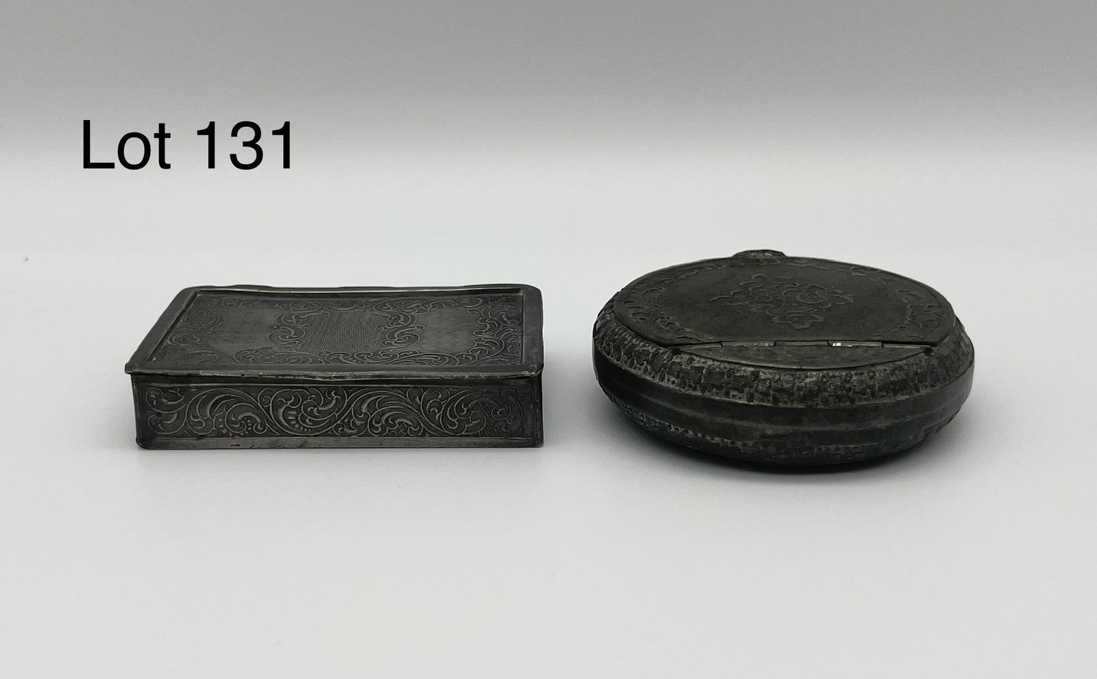 Pair of Antique Snuff Boxes (1 of 7)