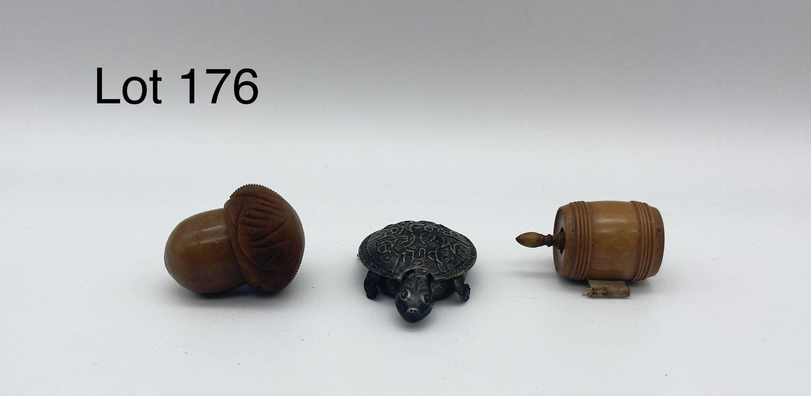 Lot of Antique Sewing Supplies (1 of 9)