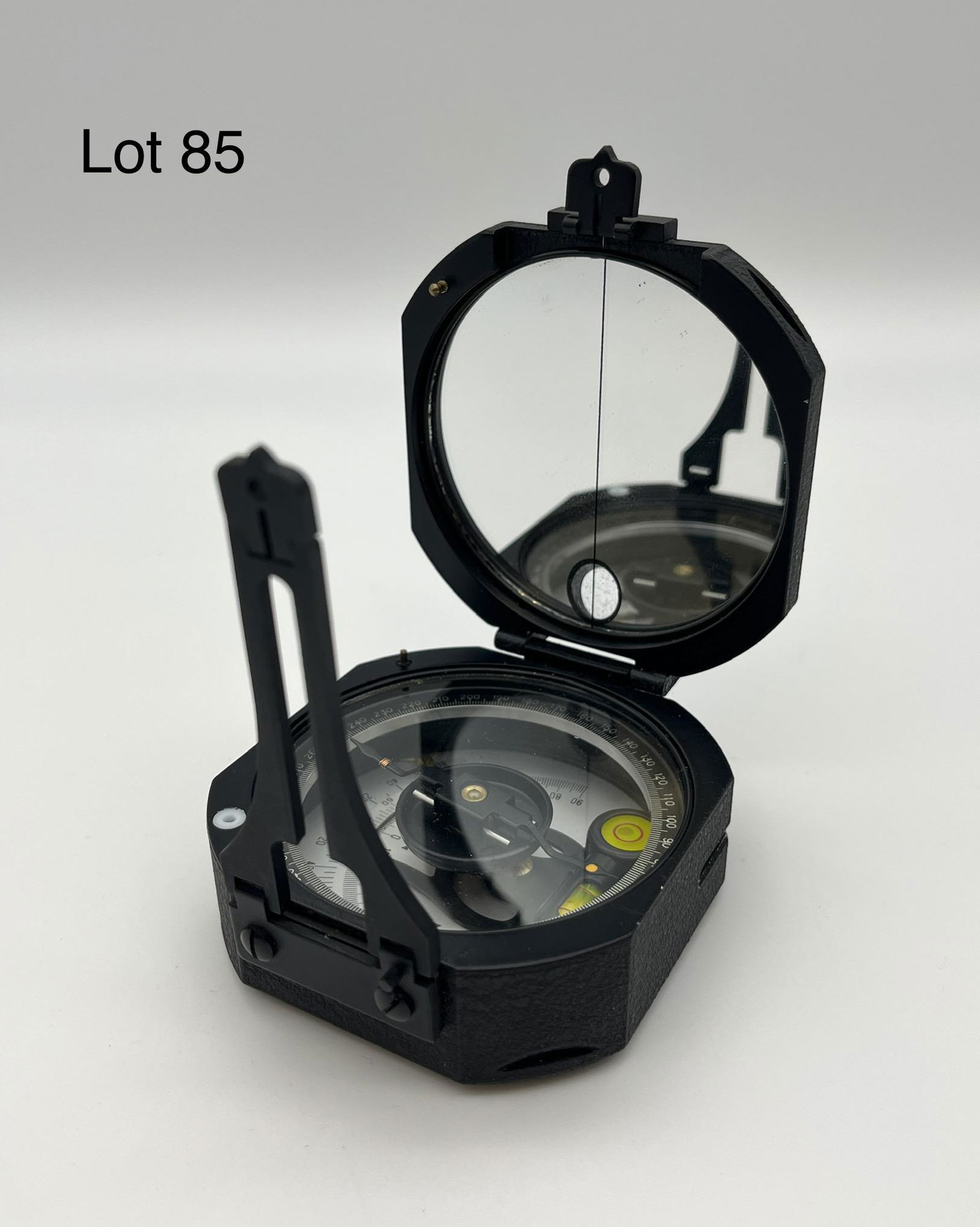DQL-8 Geological Survey Pocket Compass (1 of 6)