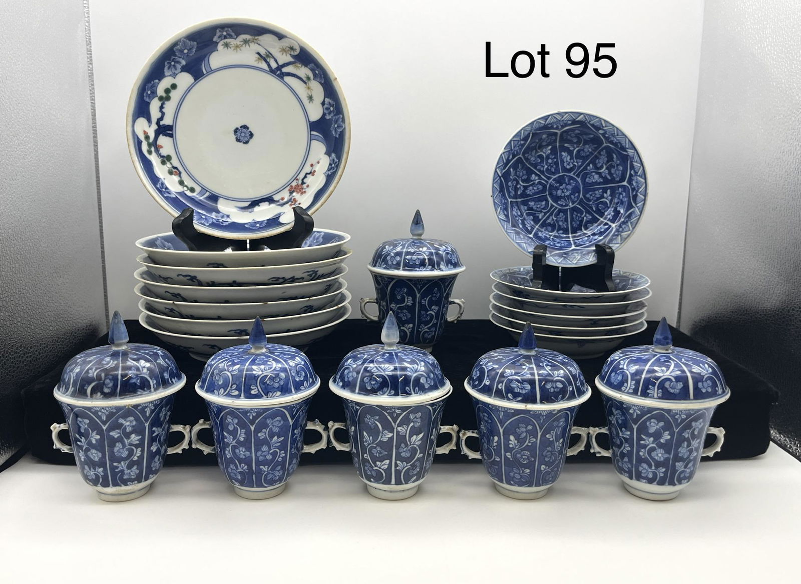 Collection of Vintage Chinese Porcelain Plates and Teaware (1 of 12)