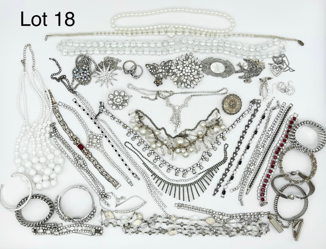 Collection of Crystal Rhinestone and Other Elegant Costume Pieces (1 of 10)