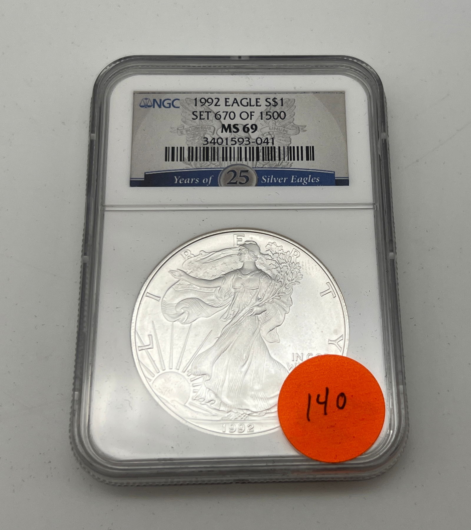 1992 American Silver Eagle (1 of 2)