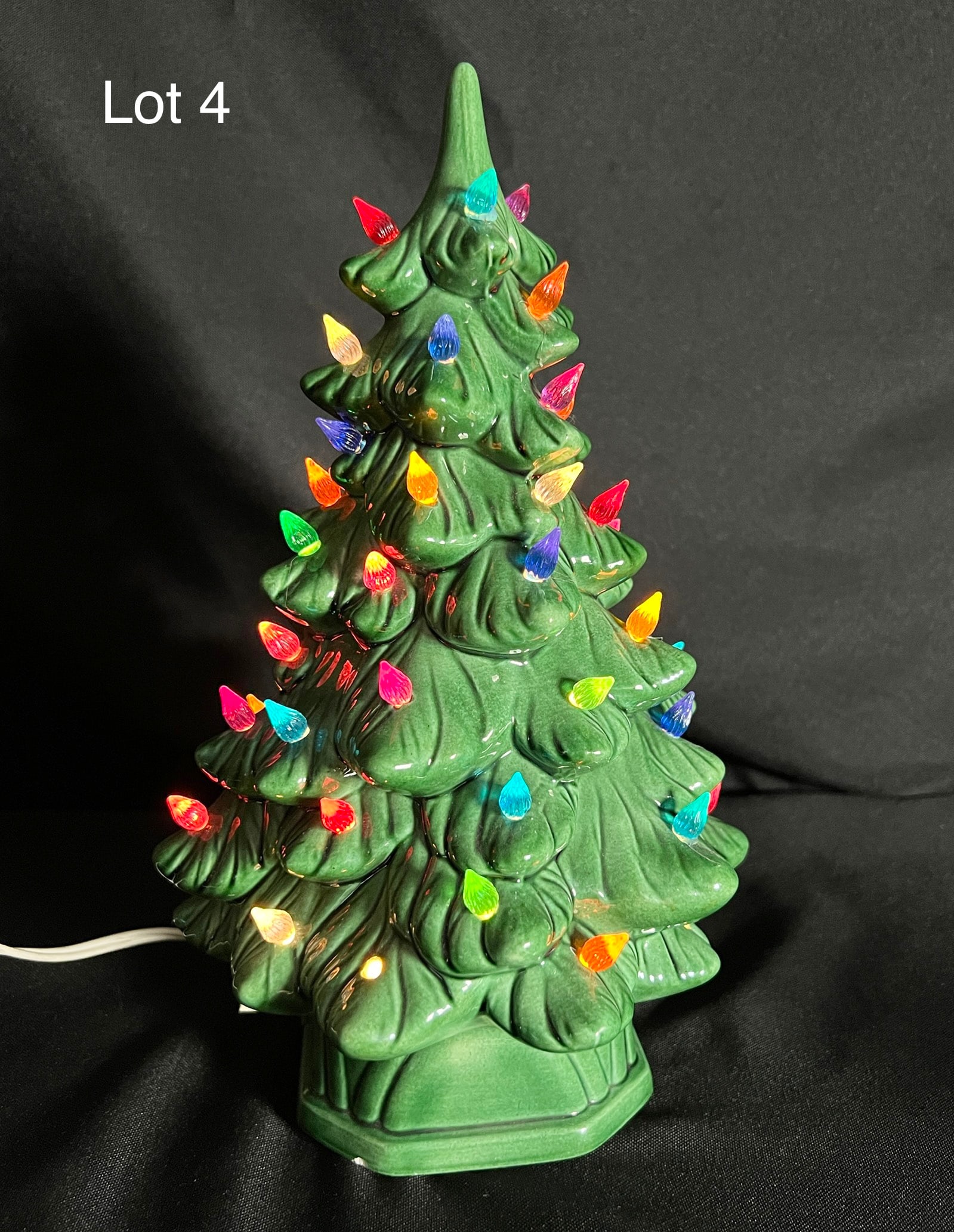Vintage Signed Holland Mold Ceramic Light Up Christmas Tree (1 of 9)