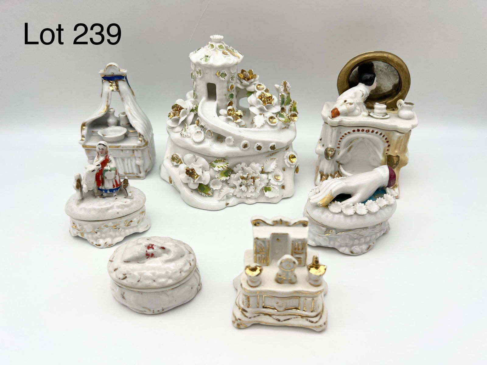 Group of Victorian China Fairing Boxes (1 of 10)