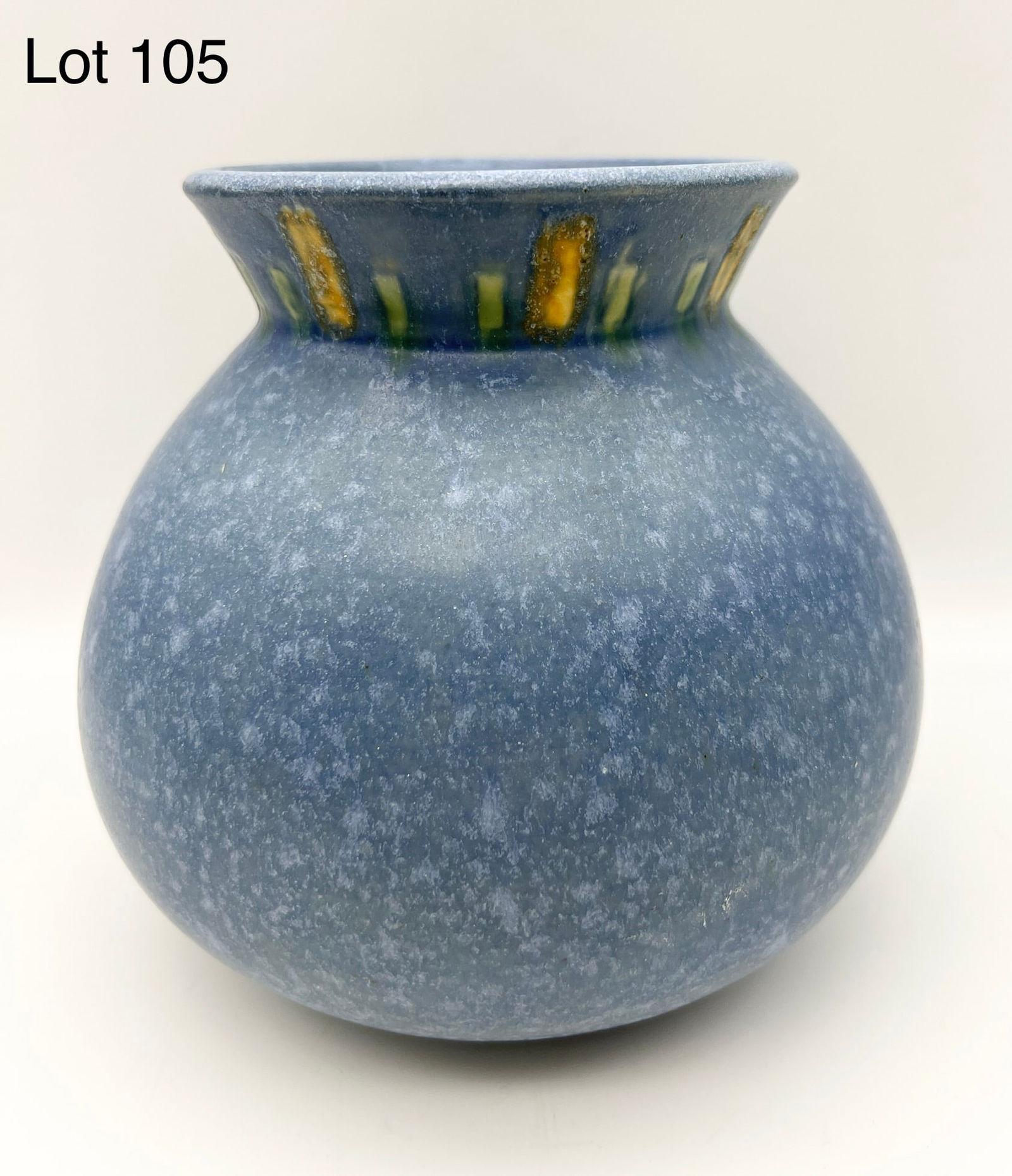 1930s Roseville Windsor Blue Vase #547-6 (1 of 6)