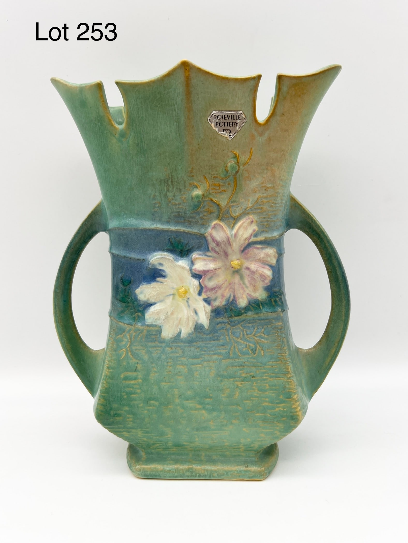 1939 Roseville Green Cosmos Two Handled Vase #950-8 (1 of 9)