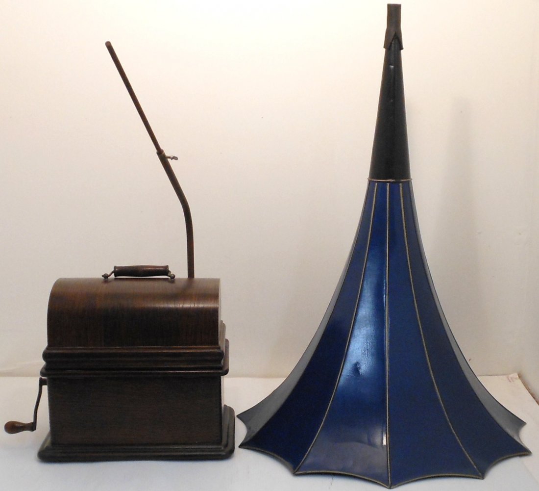 Edison Standard B Model Phonograph and Records: Edison Standard B Phonograph with a C reproducer and eleven paneled blue horn with painted flowers, rubber is split, serial # 620536, good working condition, crane is missing chain. Includes 7 cylinde