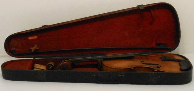 Joseph Guarnerius Fecit Cremonae Violin