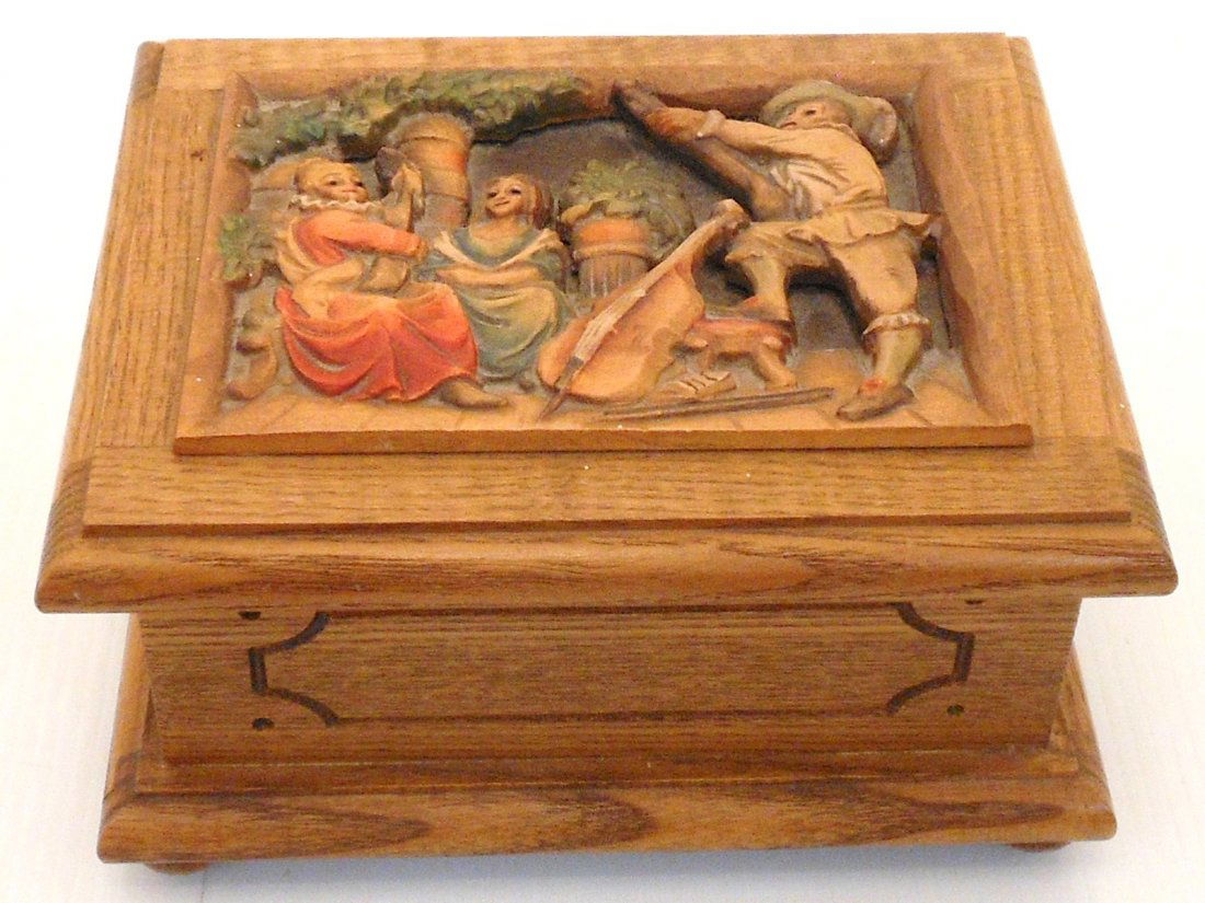 Wood Carved Musician Reuge Swiss Anri Music Box