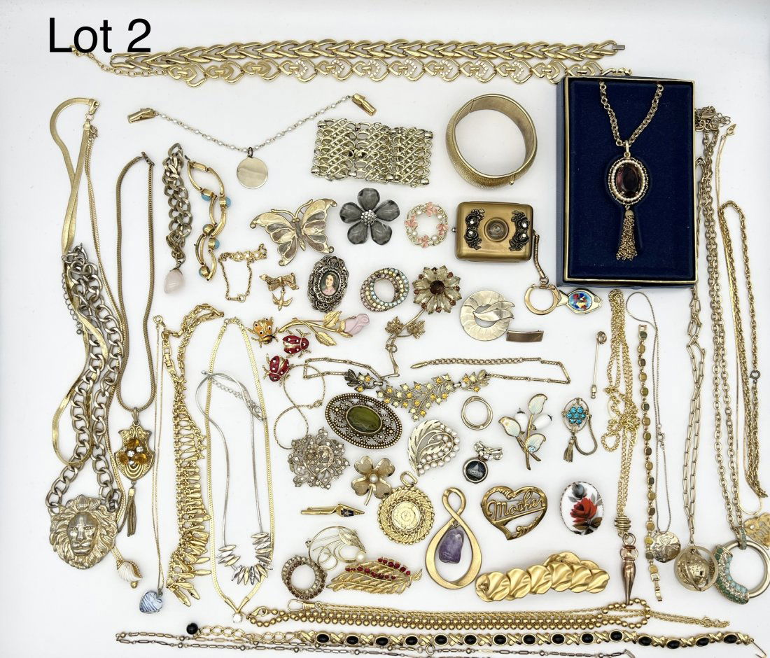 Selection of Unsigned, Signed, and Vintage Costume Jewelry in Gold Tones (1 of 8)
