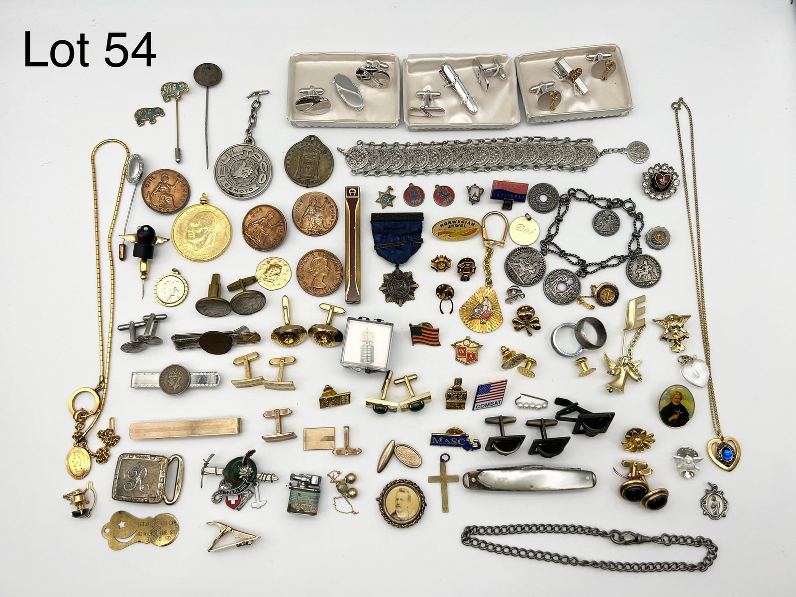 Collection of Men's Accessories, Membership Pins and More (1 of 13)