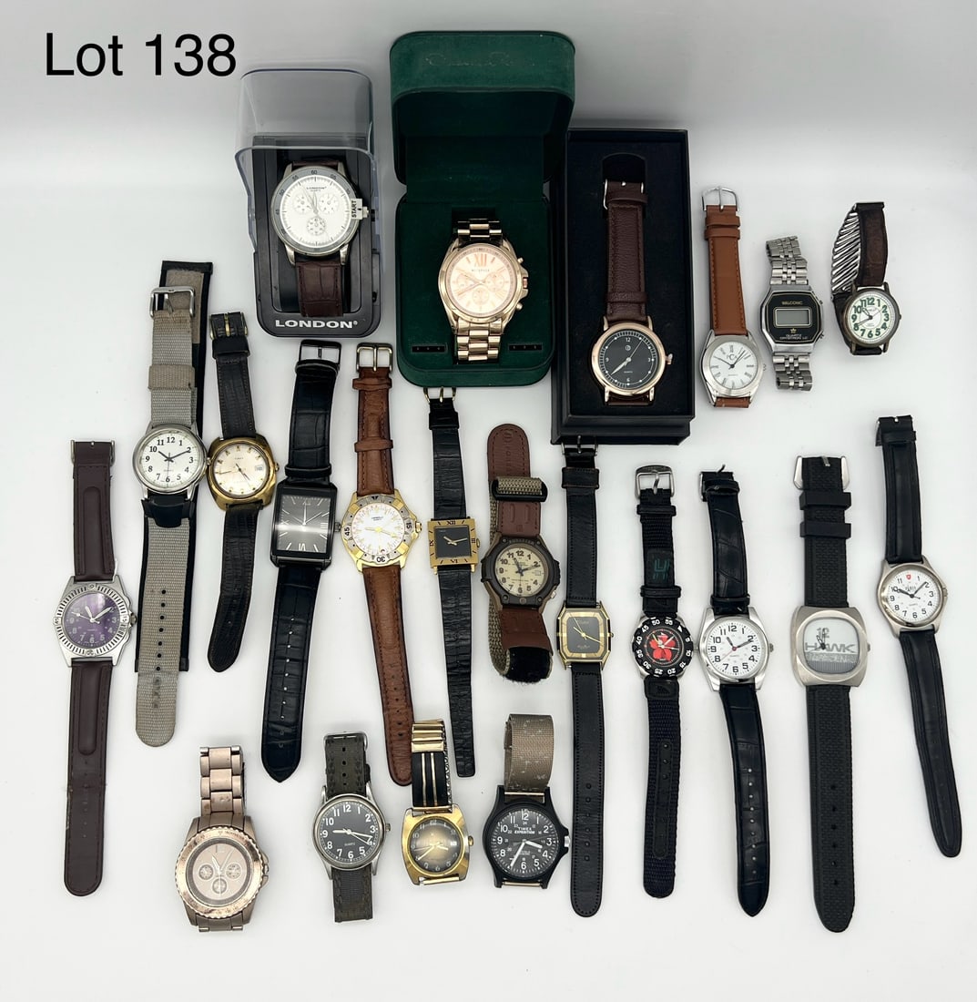 Lot of Men's Watches: A selection of men's wrist watches. Includes makers such as Hawk, Timex, Caravelle, Milan II