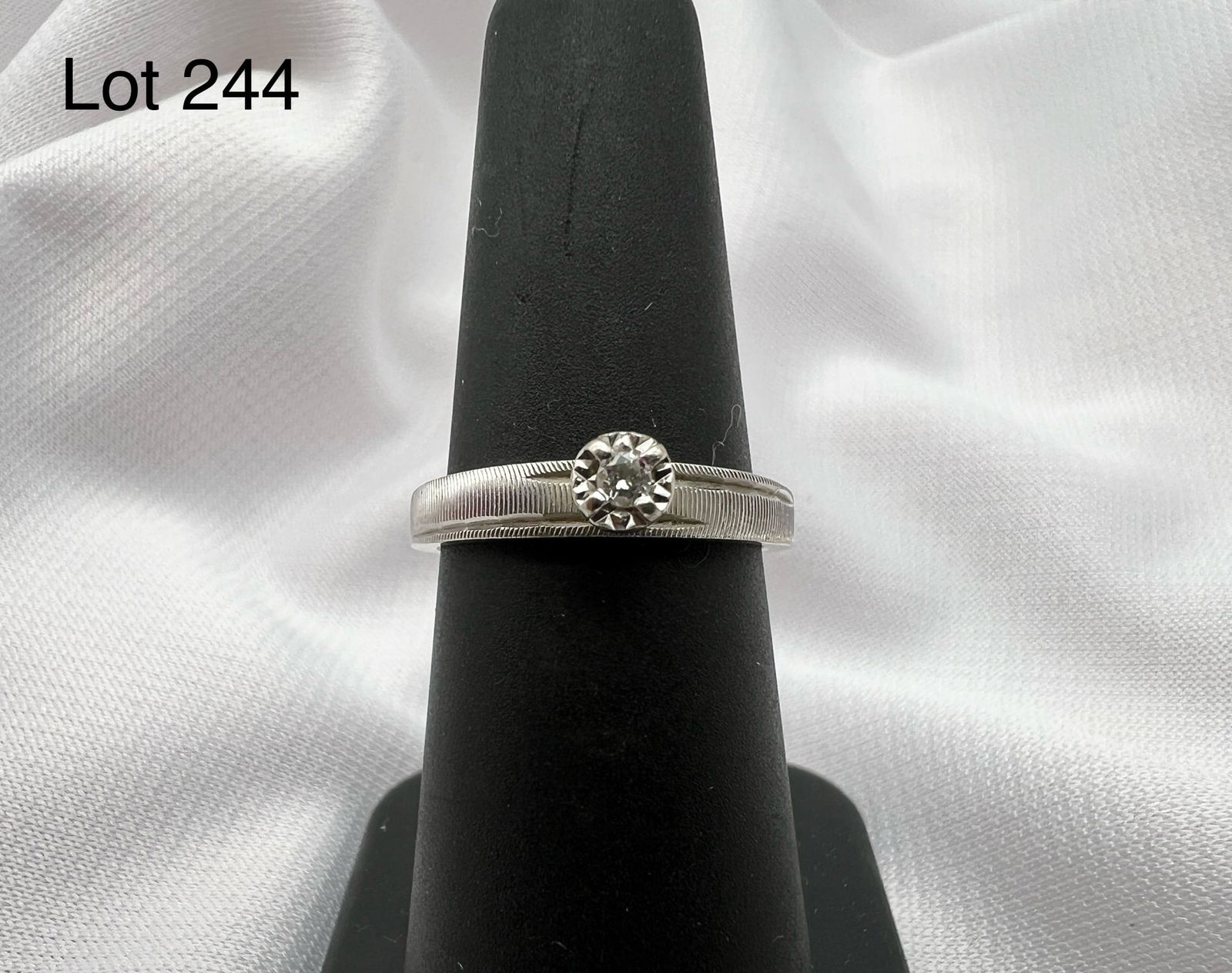 14K Gold Diamond Ring (1 of 5)